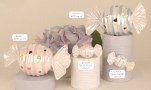 Caramellina Candy Magnete e LED Celeste Rosa Bomboniera 6.5-15 cm 02A414-02A417, ideale per Battesimo giocoso.