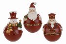 Soggetto natalizio in resina 3 assortiti (cod. 38517), dimensioni 11x11x18 cm, decorazione festiva versatile per celebrazioni, curata da Bomboniere Cupido Trapani.