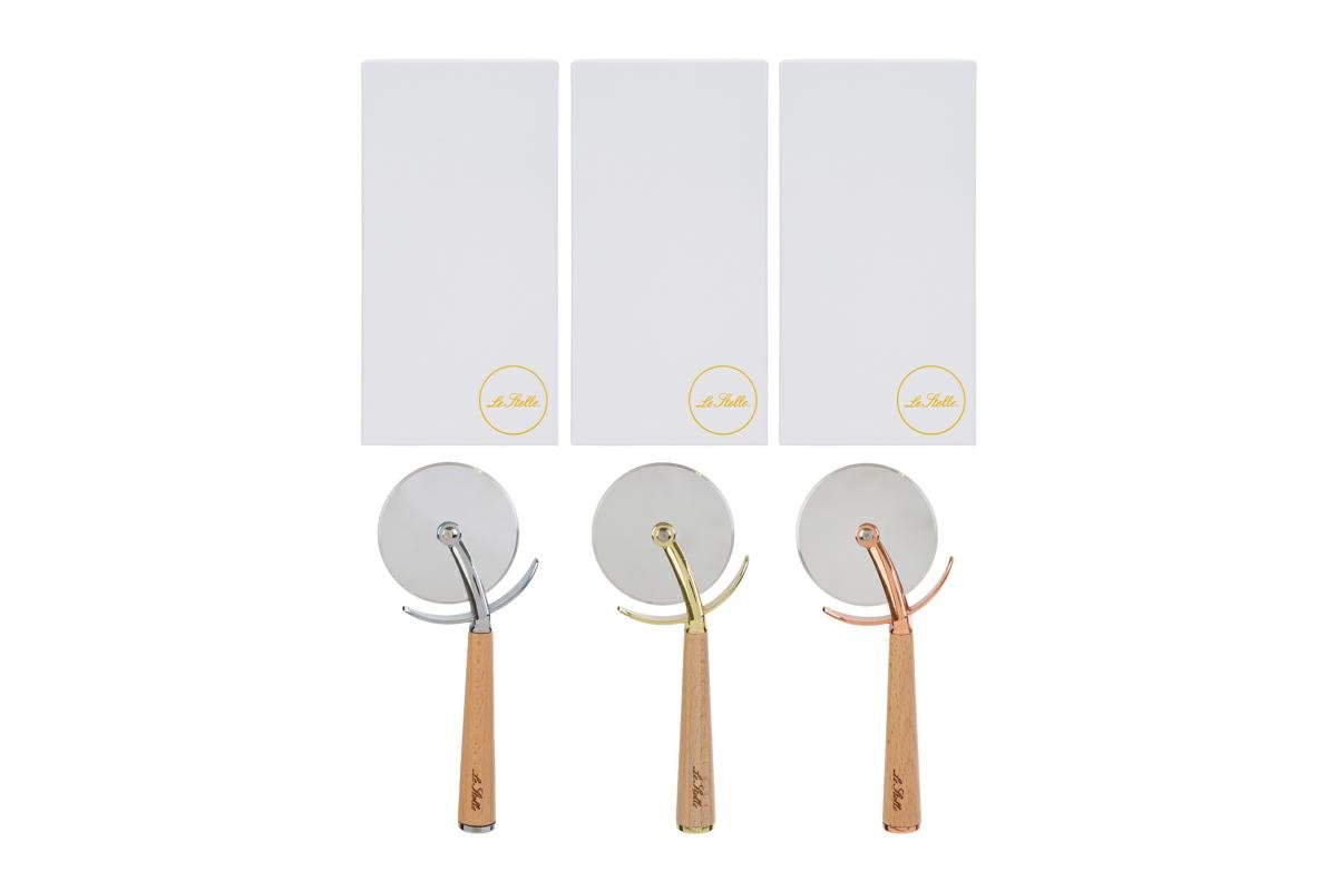 Tagliapizza metallo 3 ass 18x8cm con astuccio - Bomboniera romantica 2026